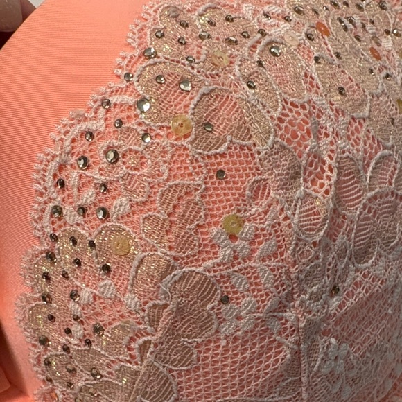 Victoria's Secret Coral Lace Bra Y2K - Picture 3 of 9